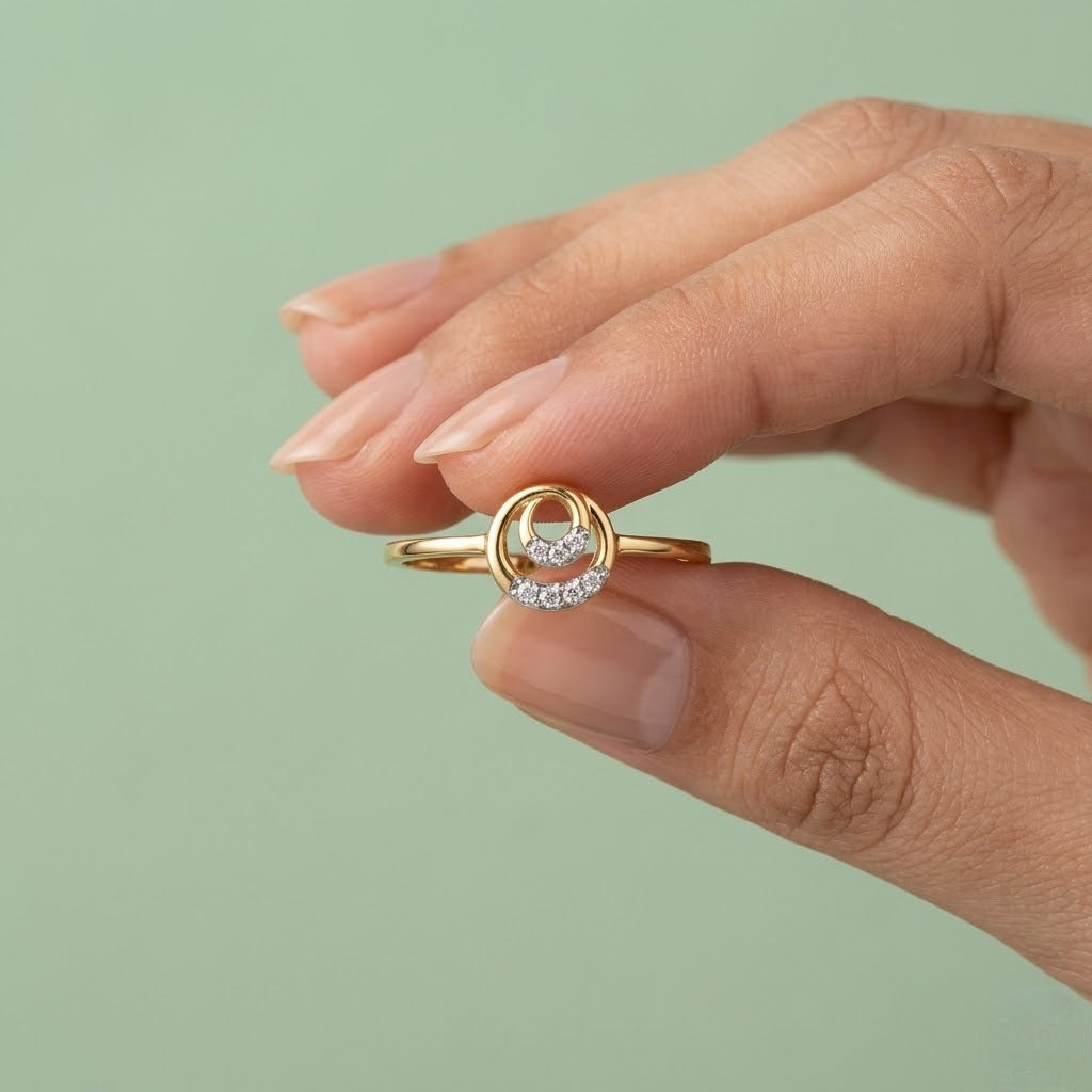 Circular Double Knot Bar Diamond Gold ring