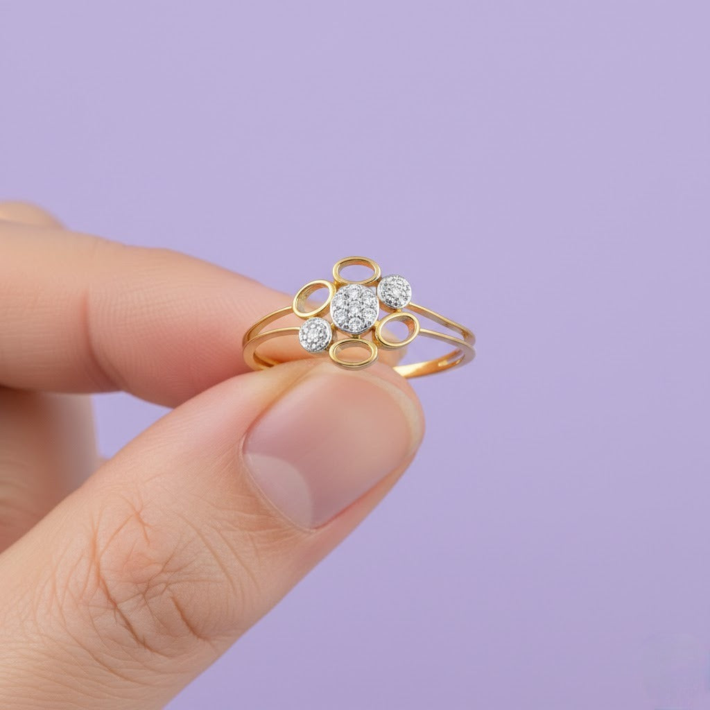 Contemporary Cluster Halo Diamond Gold Ring