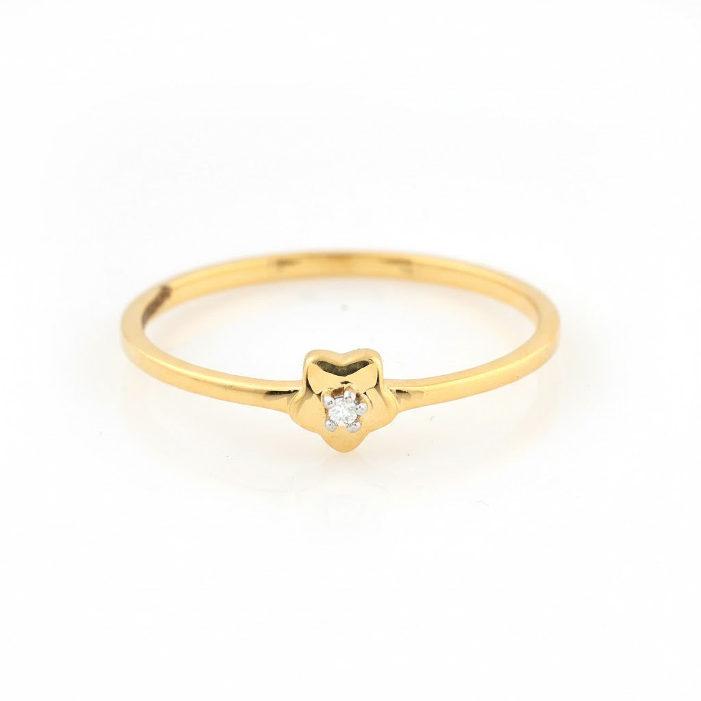Minimal Gold Flower Diamond Ring