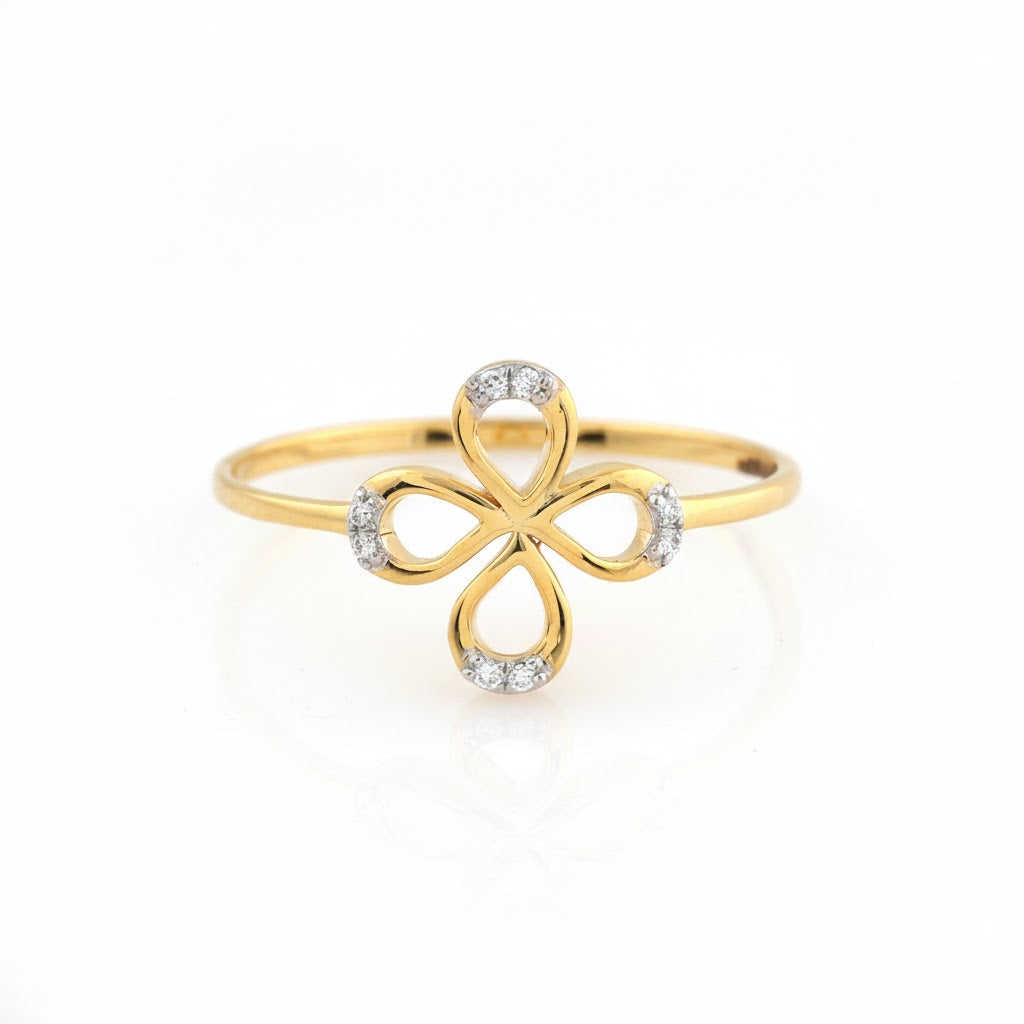 Lucky Clover Glow Ring