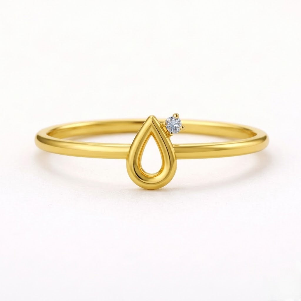 Minimal Gold Teardrop Diamond Ring