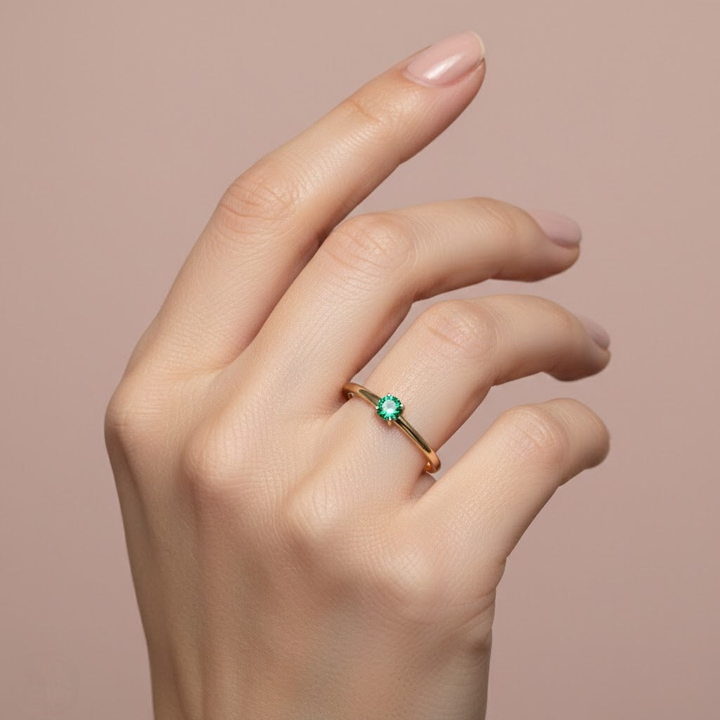 Minimal Emerald Charm Gold Ring