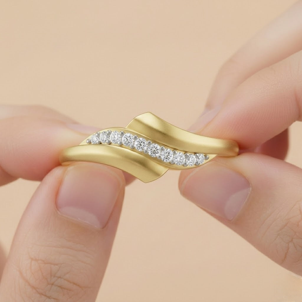 Flowing Wave Accent Diamond Gold ring
