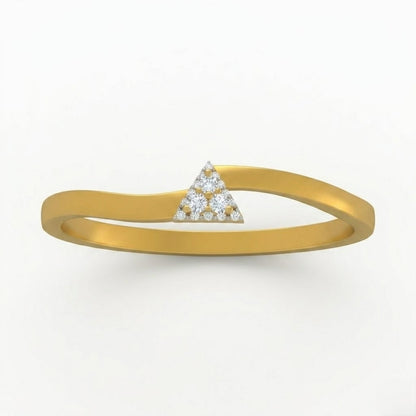 Minimal Triangle Accent Diamond Gold ring