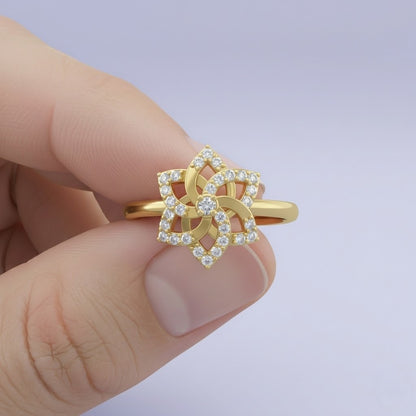 Floral Crest Diamond Gold ring