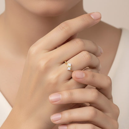 Modern Gold Zigzag Diamond Ring