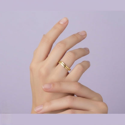 Minimal Twin Stone Diamond Gold ring