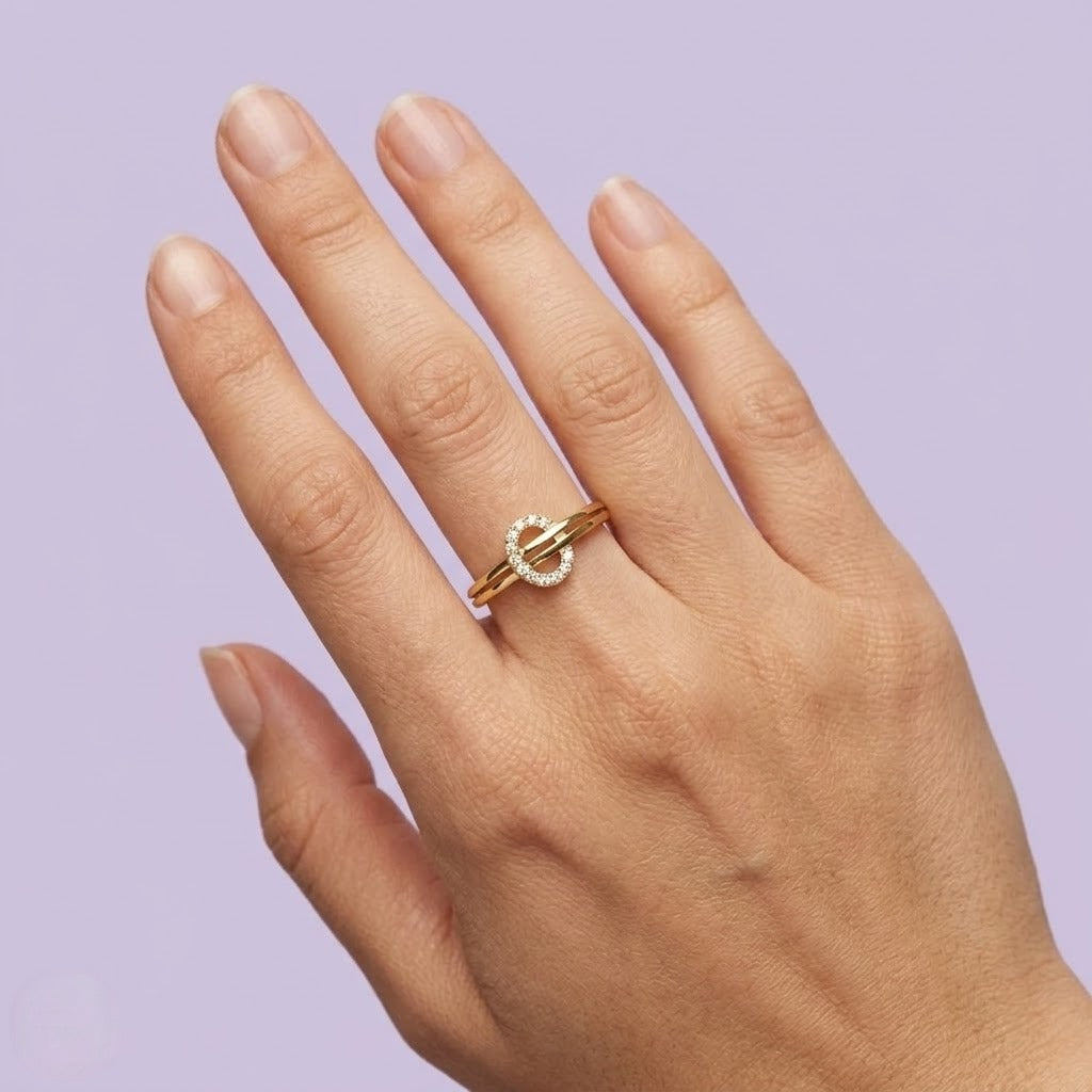 Open Circle Accent Diamond Gold ring