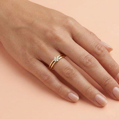 Petite Blossom Band Diamond Gold ring