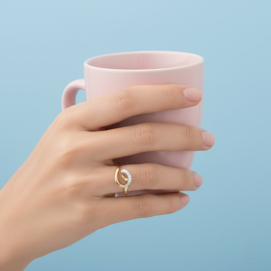 Twinkle Wave Gold Ring