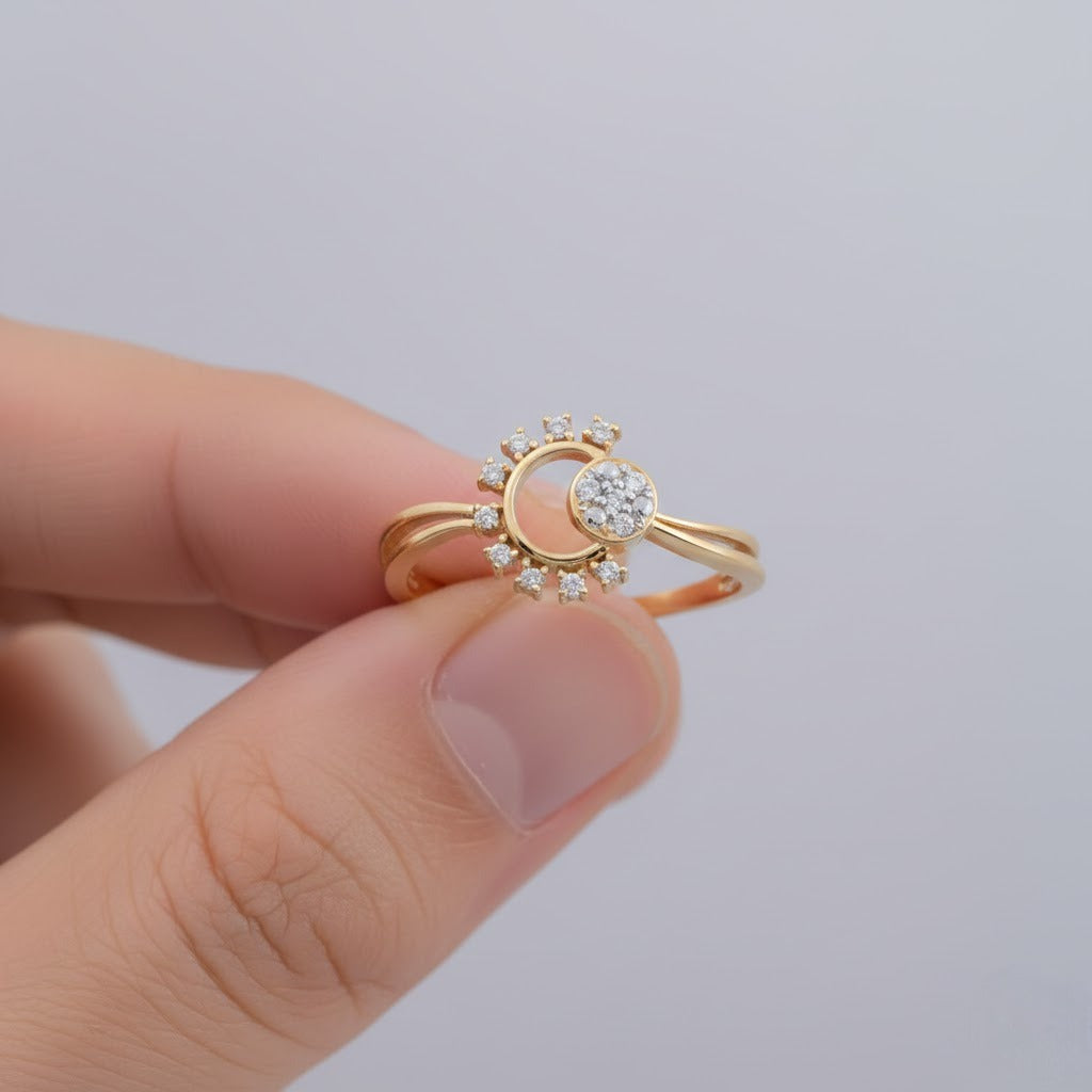 Radiant Circular Crown Sparkle Diamond Gold Ring