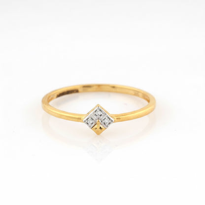 Square Crest Diamond Gold ring