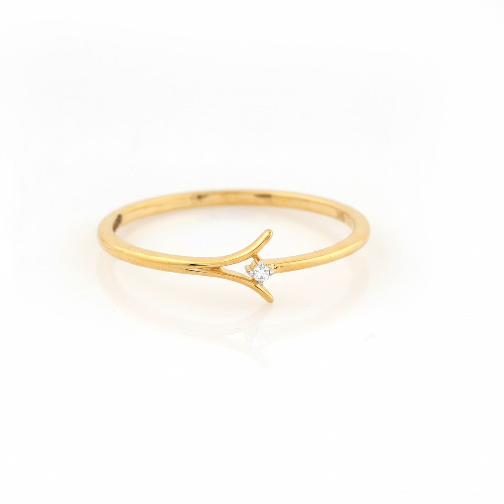 Minimal Wishbone Diamond Gold ring