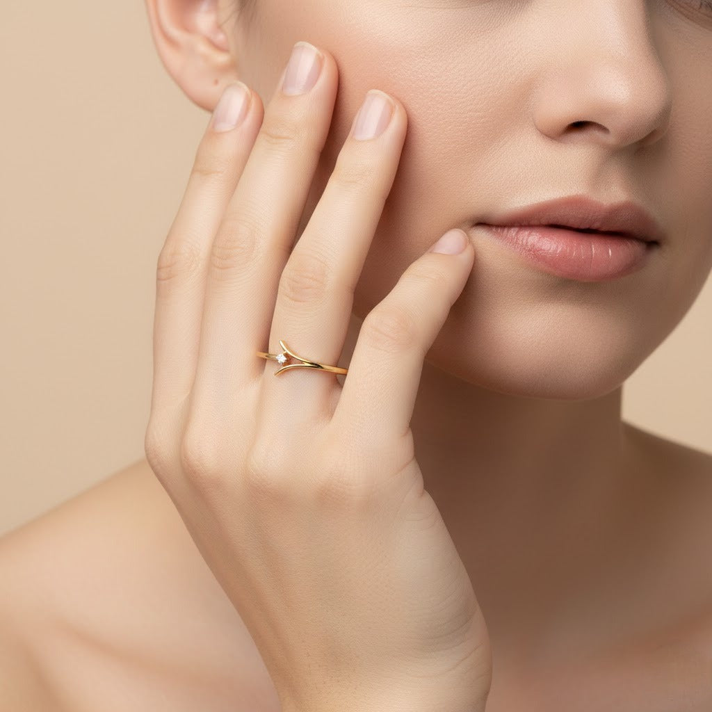Minimal Wishbone Diamond Gold ring