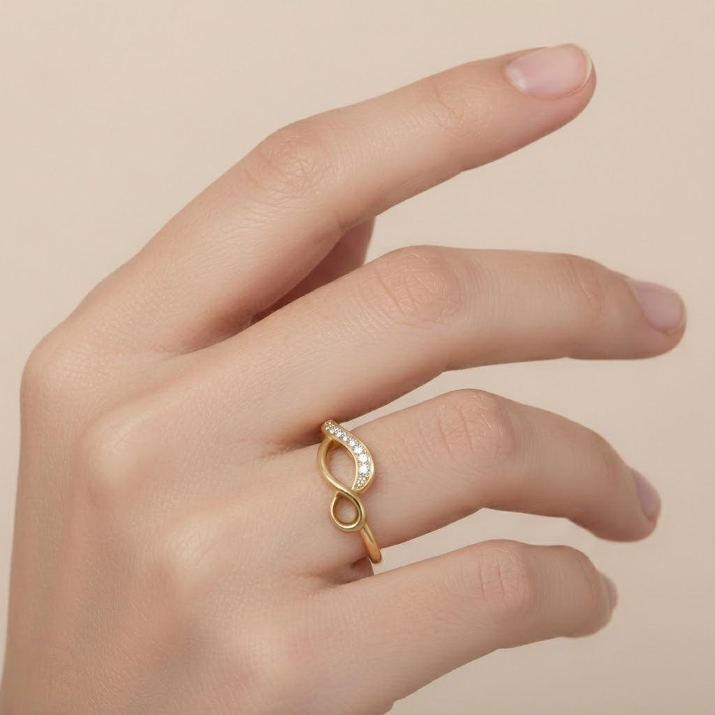 Wave infinity shimmer diamond gold ring