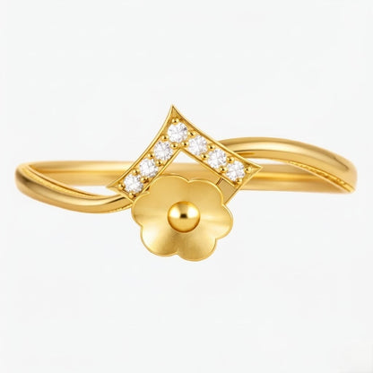Triangle Bloom Accent Diamond Gold Ring