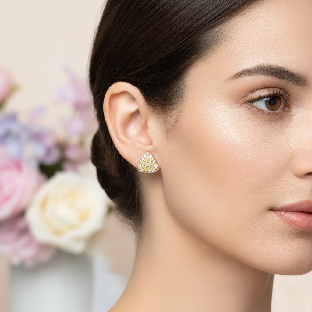 Textured Fan Motif Diamond Gold Earrings