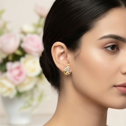 Seashell Bloom Diamond Gold Earrings