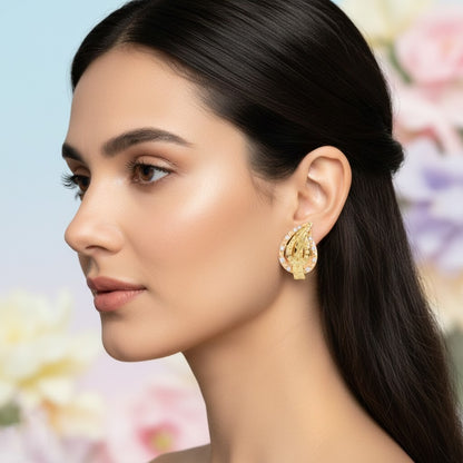 Paisley Leaf Elegance Diamond Gold Earrings