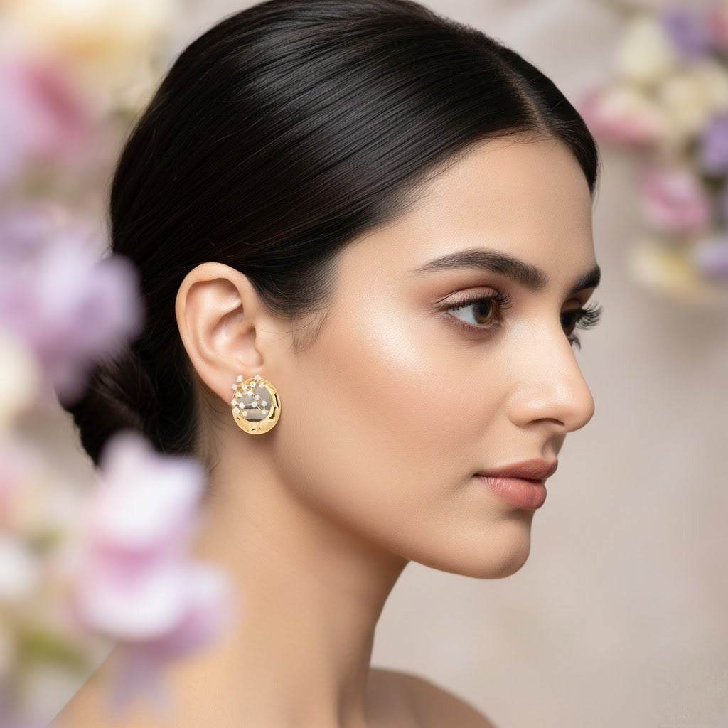 Classic Oval Pattern Diamond Gold Earrings
