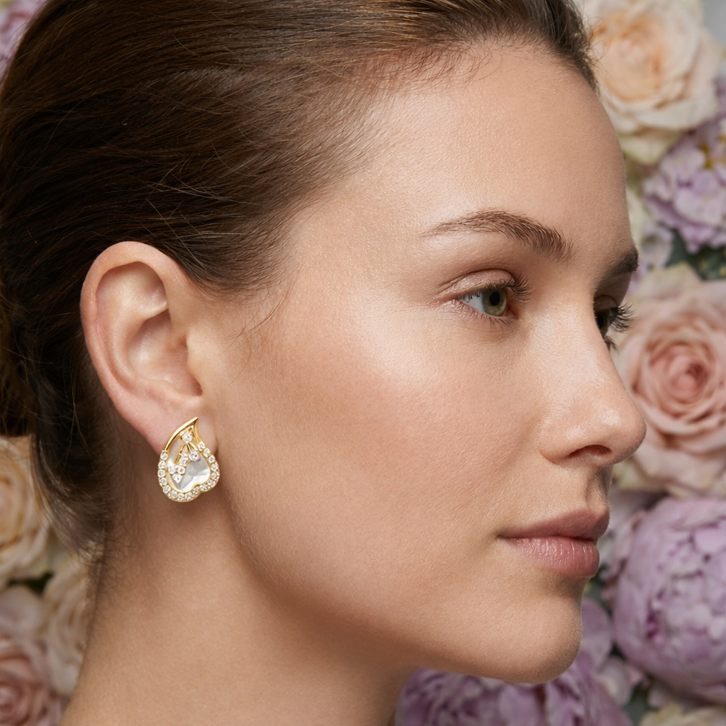 Artistic Heart Layer Diamond Gold Earrings