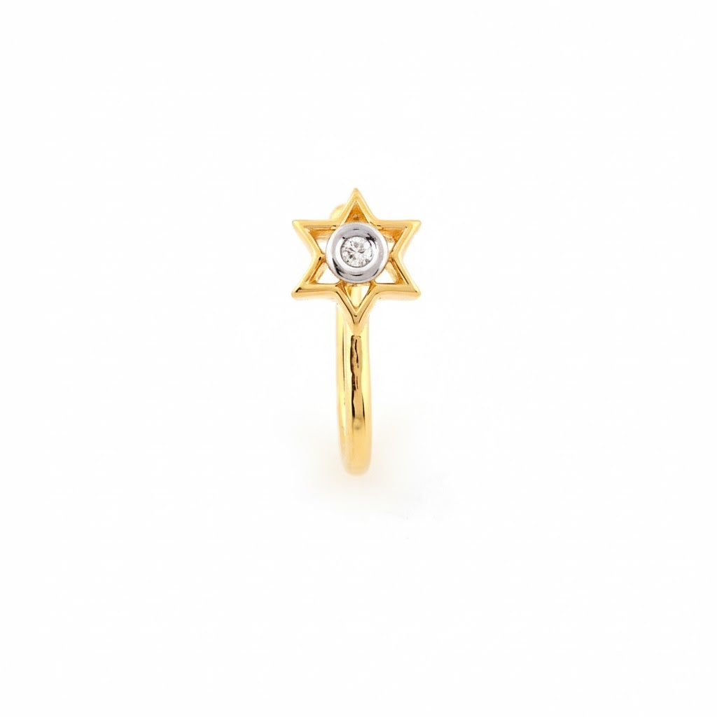 Minimal Star Solitaire Glow Diamond Gold Nose Pin