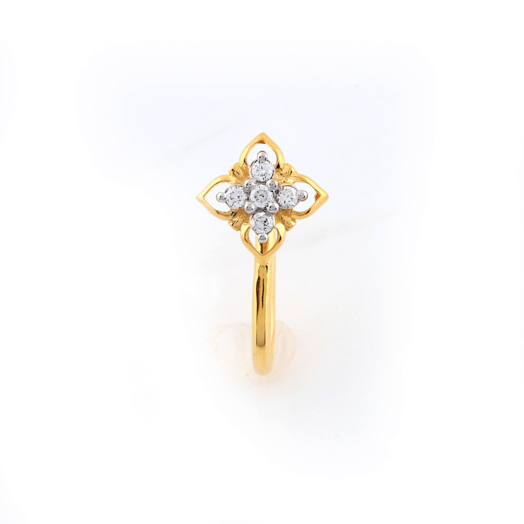 Classic Petal Cluster Sparkle Diamond Gold Nose Pin