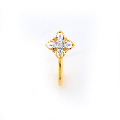 Classic Petal Cluster Sparkle Diamond Gold Nose Pin