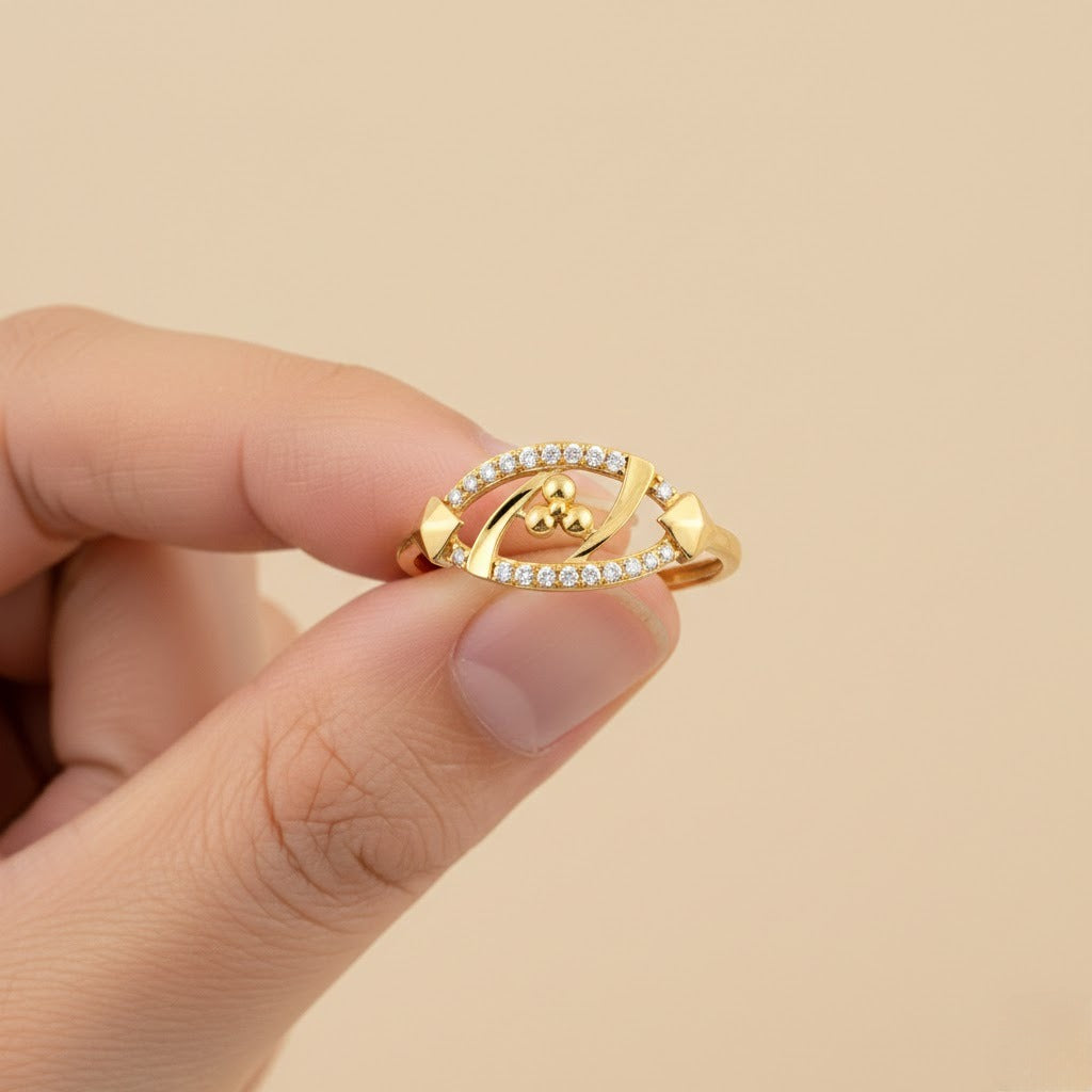 Elegant Oval Twist Sparkle Diamond Gold Ring