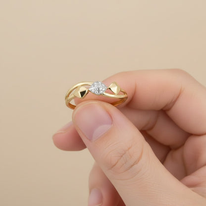 Geometric Center Twist Sparkle Design Diamond Gold Ring
