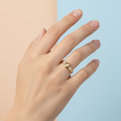 Classic Teardrop Trio Accent Diamond Gold Ring