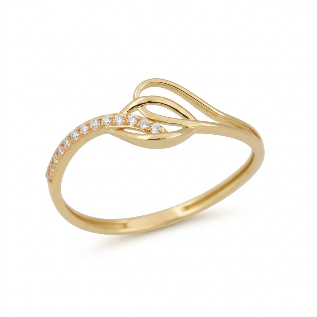 Elegant Infinity Loop Sparkle Design Diamond Gold Ring