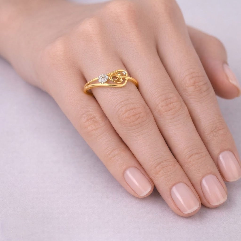 Graceful Heart Loop Sparkle Diamond Gold Ring