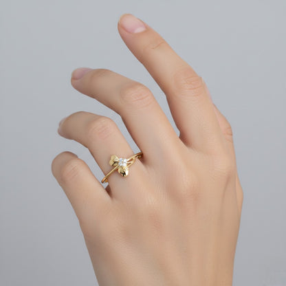 Minimal Butterfly Curve Sparkle Diamond Gold Ring