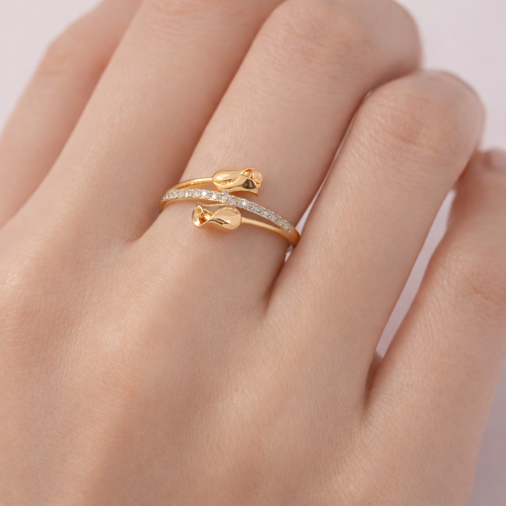 Graceful Twin Leaf Curve Design Diamond Gold Ring