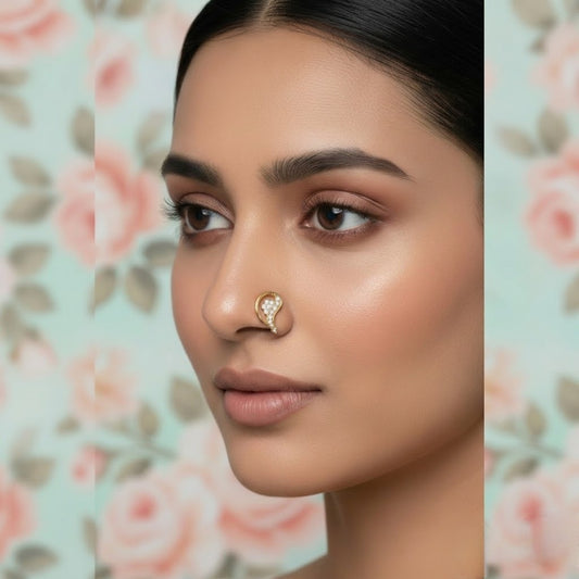 Paisley Swirl Nose Pin