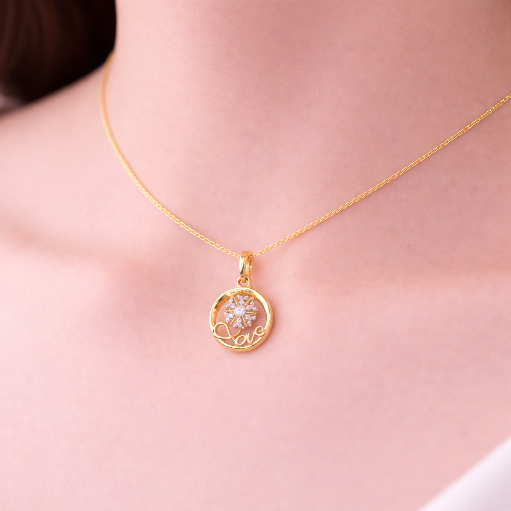 Love Radiance Diamond Pendant