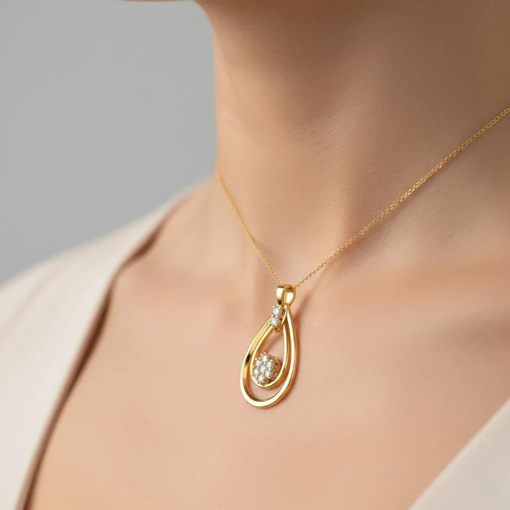 Teardrop Halo Glow Diamond Gold Pendant