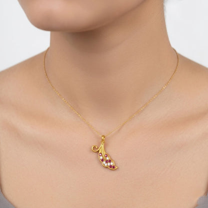 Graceful feather swirl diamond gold pendant