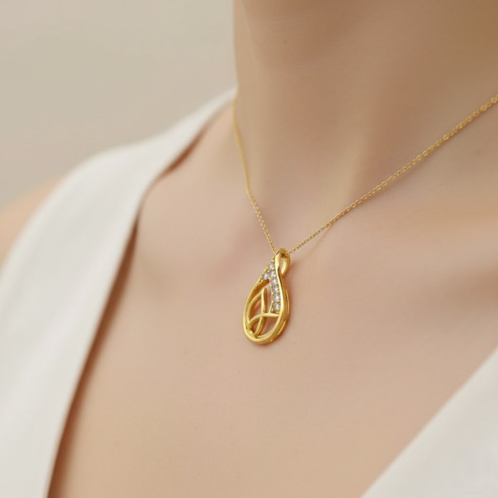 Leaf Dew Drop Diamond Gold Pendant
