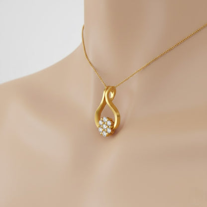Floral Glow Diamond Gold Pendant