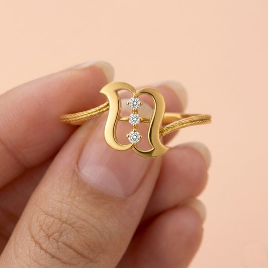 Modern Curve Design Ring
