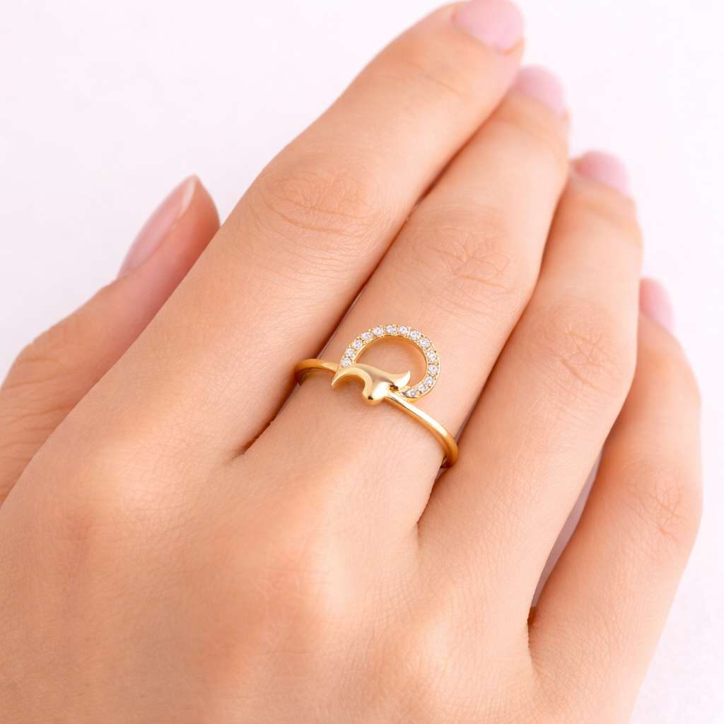 Curved Halo Design Ring