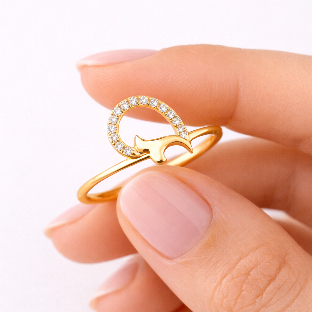 Curved Halo Design Ring