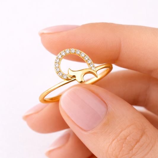 Curved Halo Design Ring