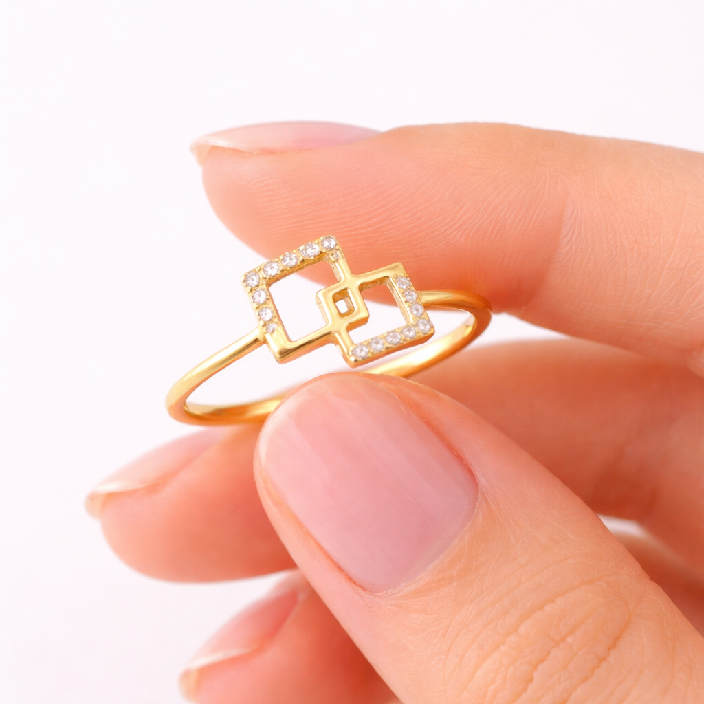 Interlocking Square Design Ring