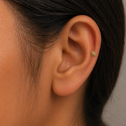 9K Gold Wire Bloom Second Stud Earrings
