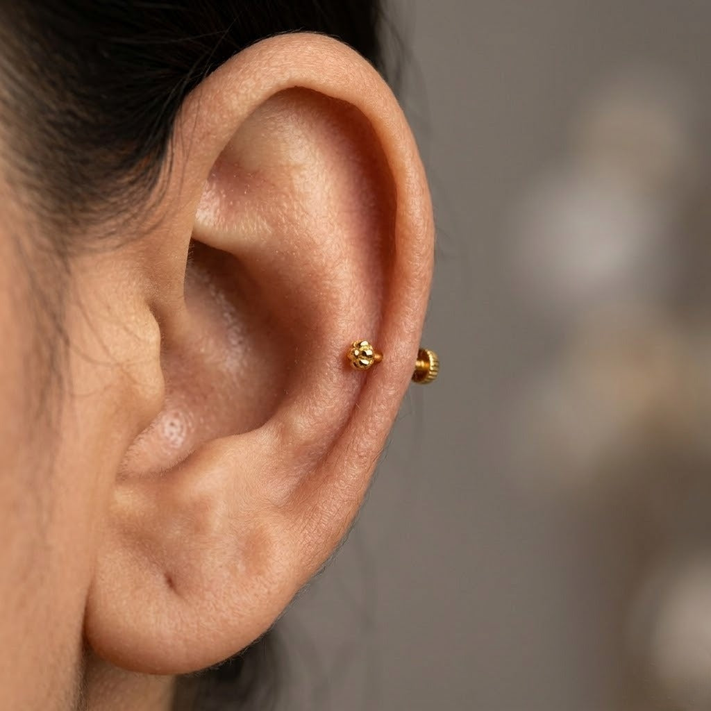 9K Gold Flower Stud Earrings