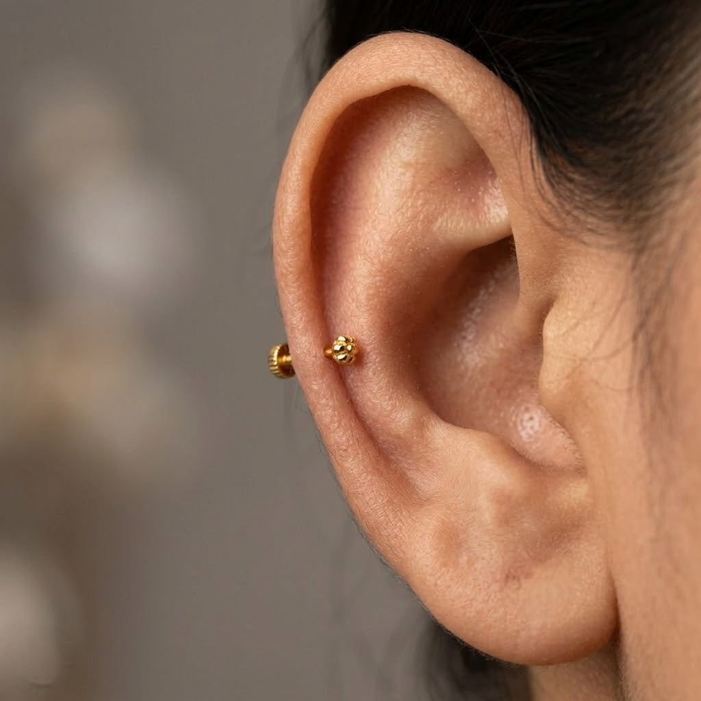 9K Gold Flower Stud Earrings