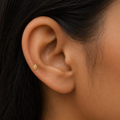 9K Gold Ribbed Leaf Second Stud Earrings